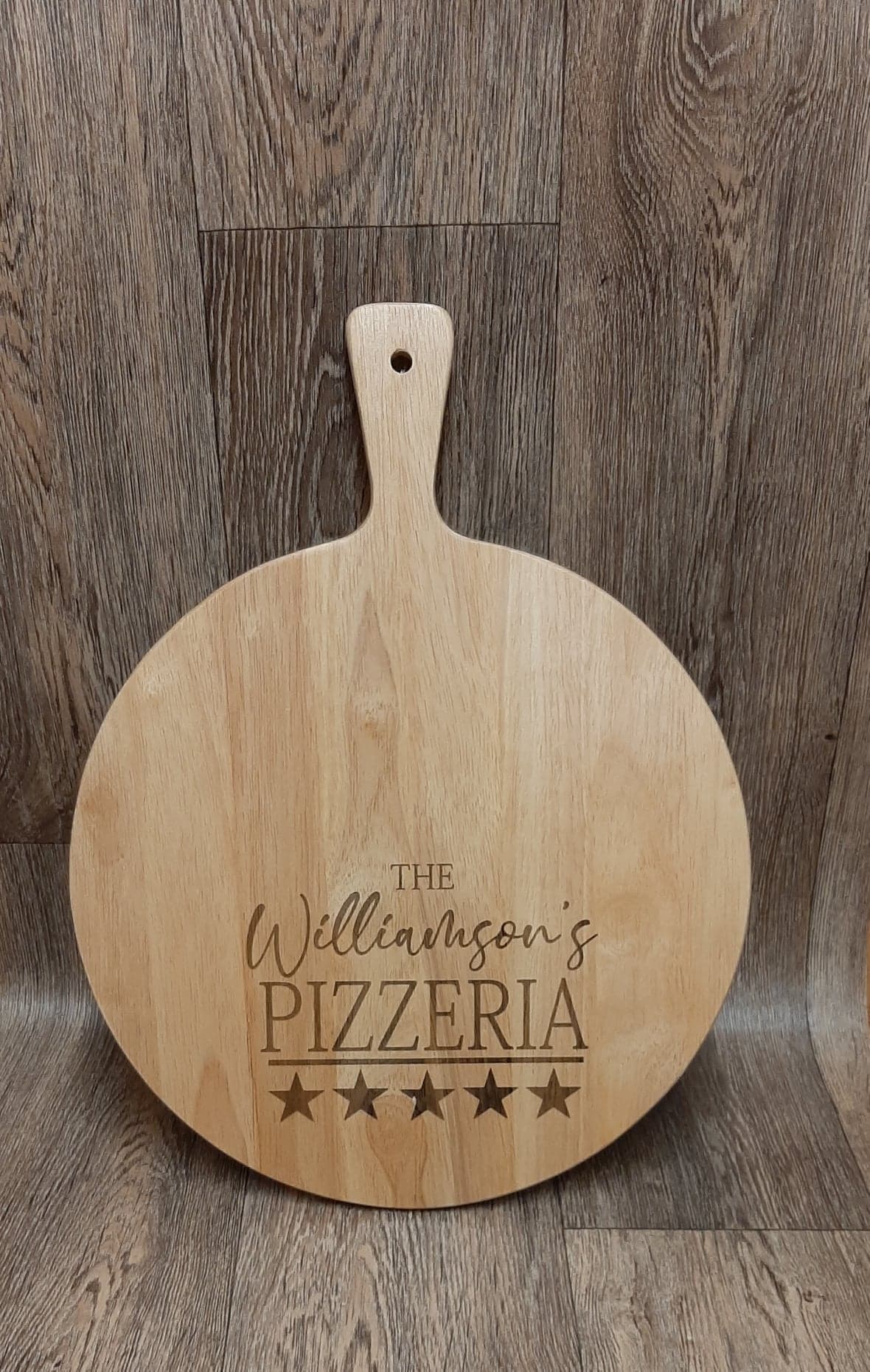 Pizza board etched