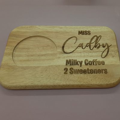 personalised gift for teachers. Teachers wooden mug board with laser engraving. This image is shown on the personalisation company website. Personalised and affordable gifts for every occassion. Visit www.the-personalisation-company.co.uk