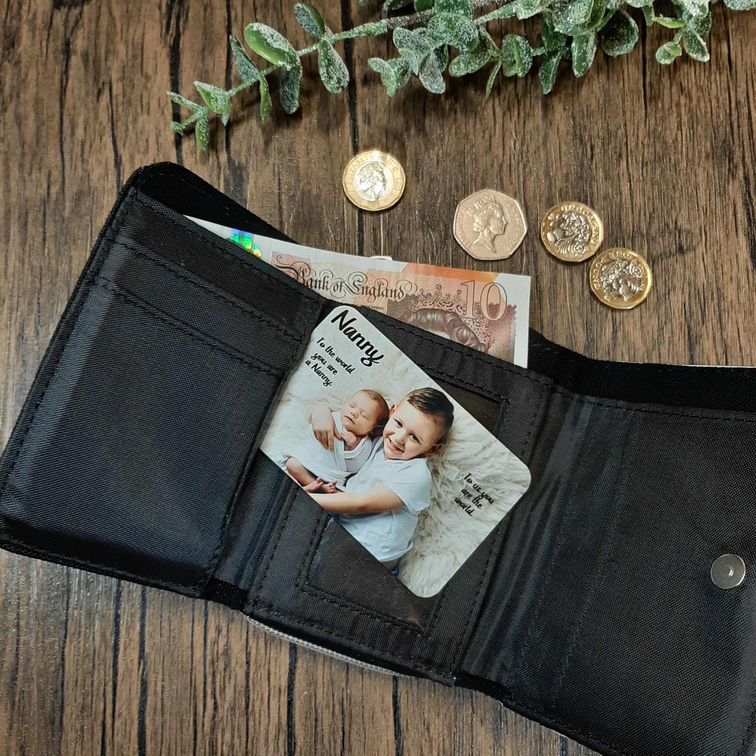 Aluminum Wallet Photo Card - lovely family photo printed with personalised message pocking out of a wallet purse