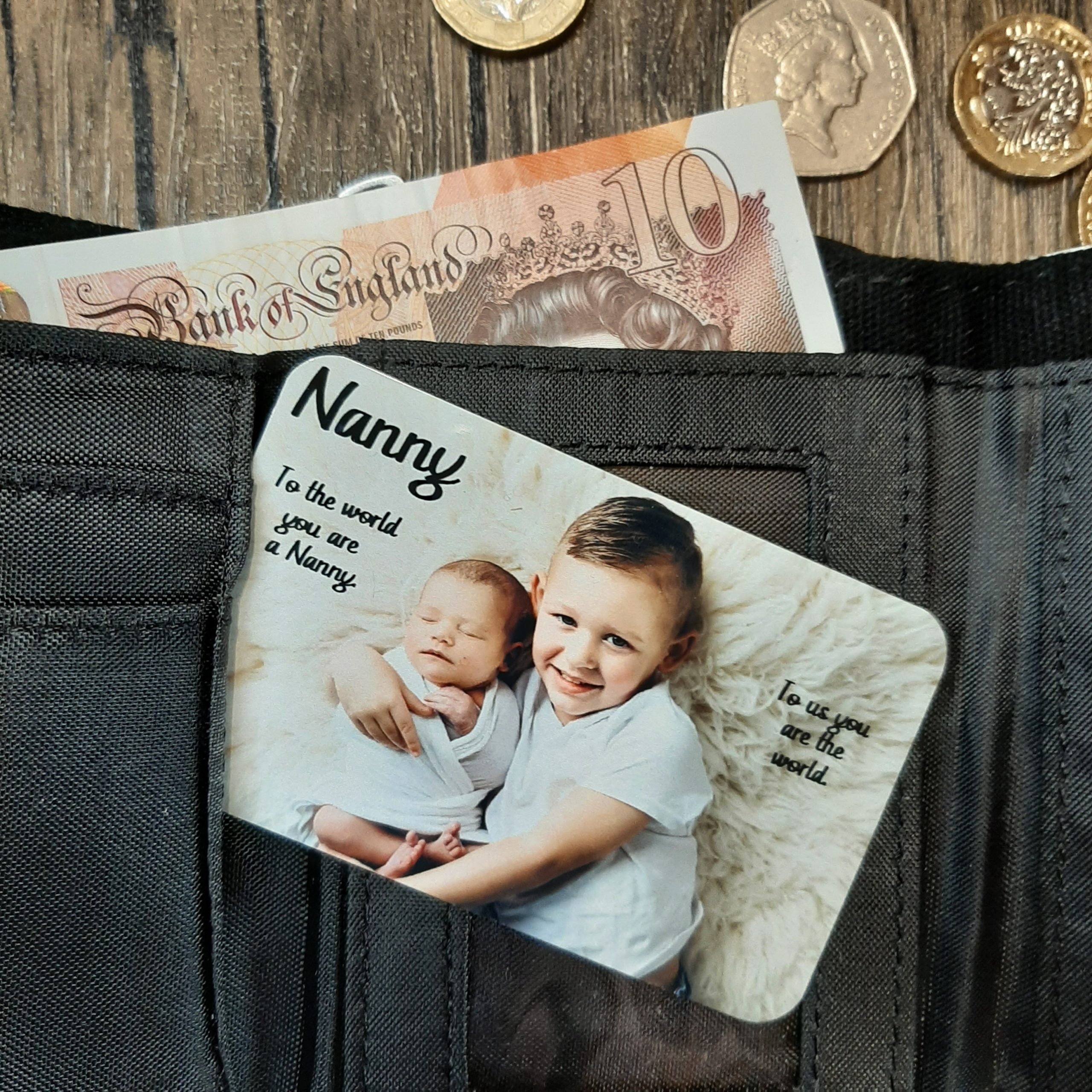 Aluminum Wallet Photo Card - lovely family photo printed with personalised message pocking out of a wallet purse