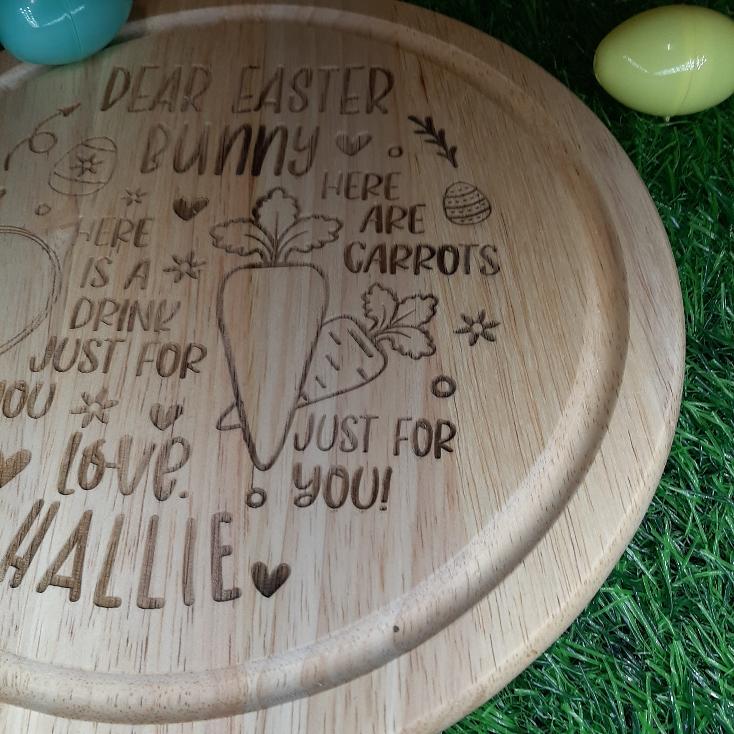 Zoomed in Easter Bunny Treat Board personalised with name