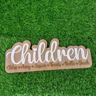 Personalised Children's Name Signs Perfect Gifts for Mum engraved names, gift for mum gift for nan birthday mothers day or christmas white acrylic on grass